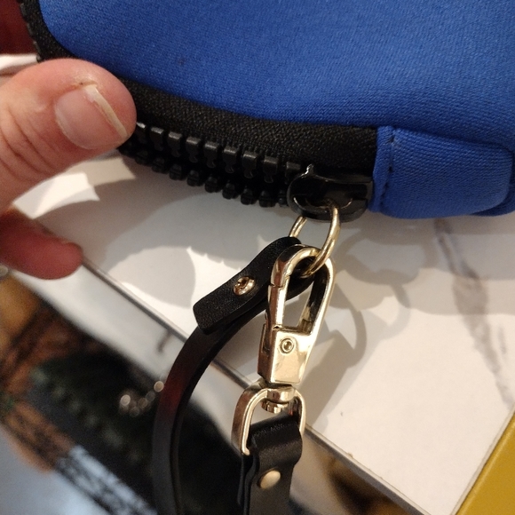 Kate Spade Neoprene wristlet - Picture 5 of 6